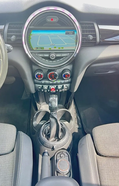 MINI COOPER 2016 FULL OPTION FULL SERVICE HISTORY GCC SPEC-15