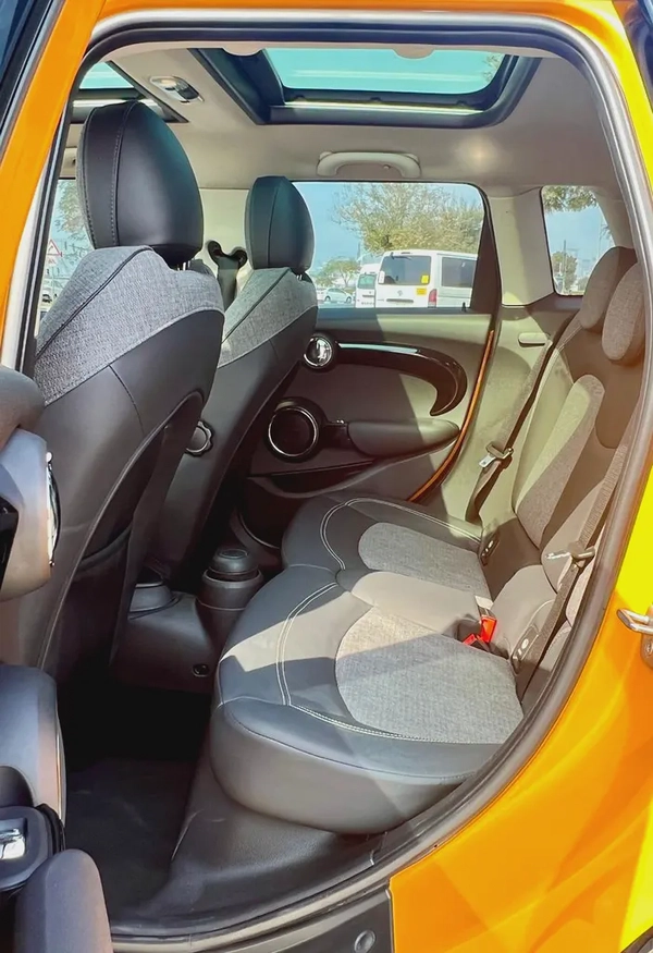 MINI COOPER 2016 FULL OPTION FULL SERVICE HISTORY GCC SPEC