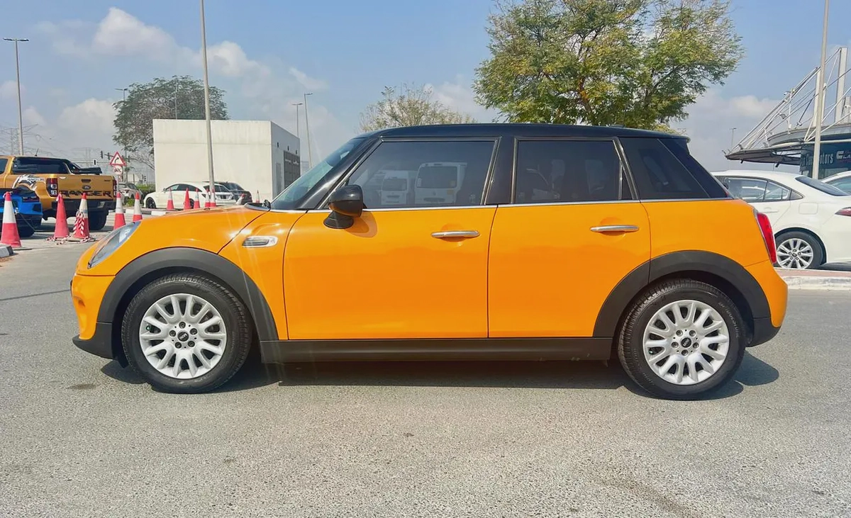 MINI COOPER 2016 FULL OPTION FULL SERVICE HISTORY GCC SPEC-5-5
