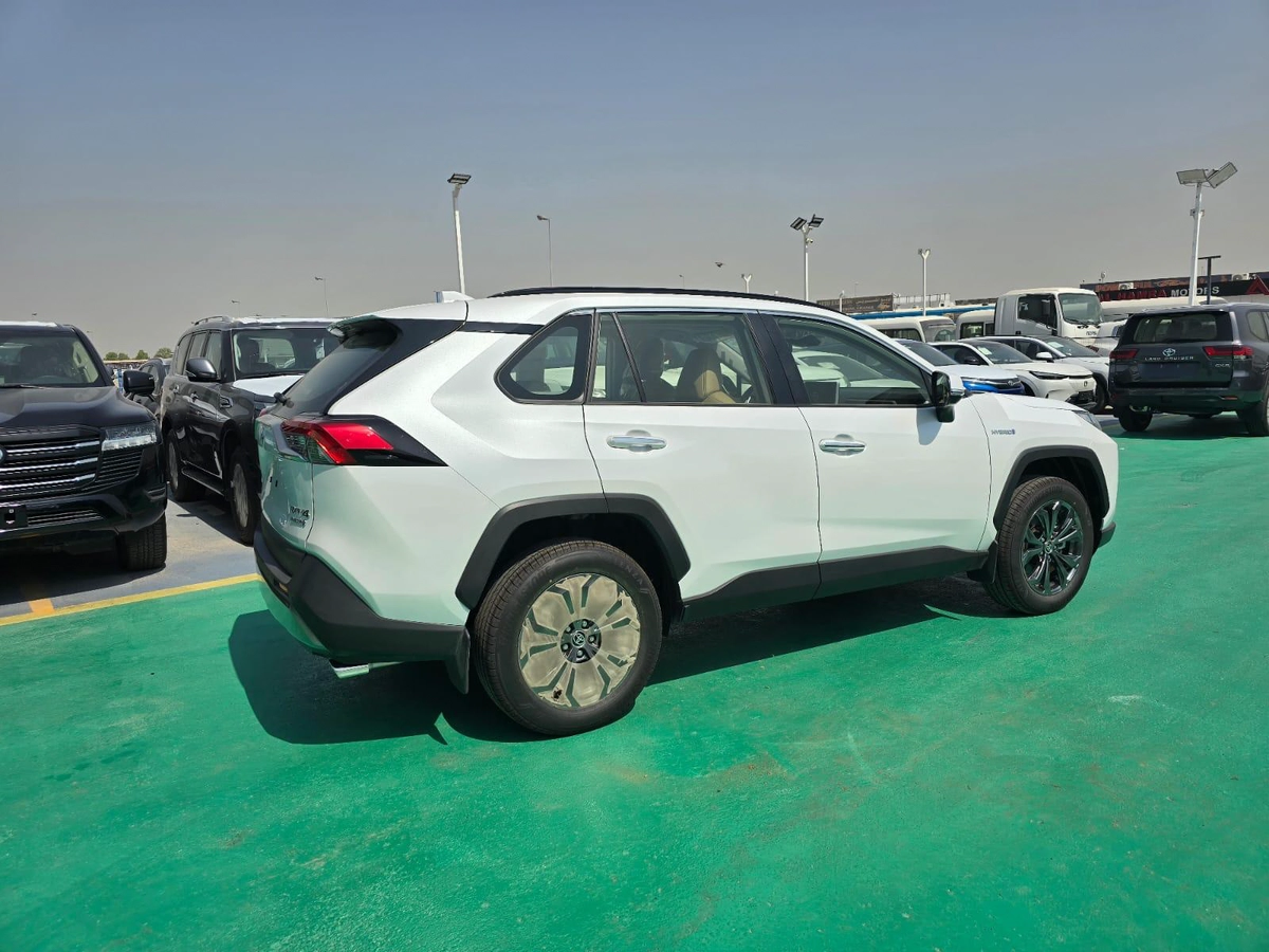 New 2025 Toyota RAV4-8-8