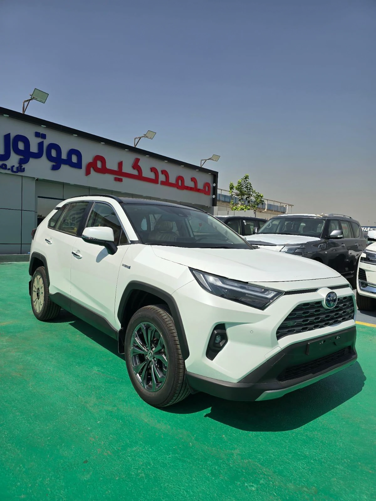 New 2025 Toyota RAV4-3-3