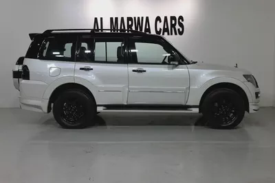 Mitsubishi Pajero Signature Edition 3.8 GLS 2020 | GCC Specs | Pristine Condition-6