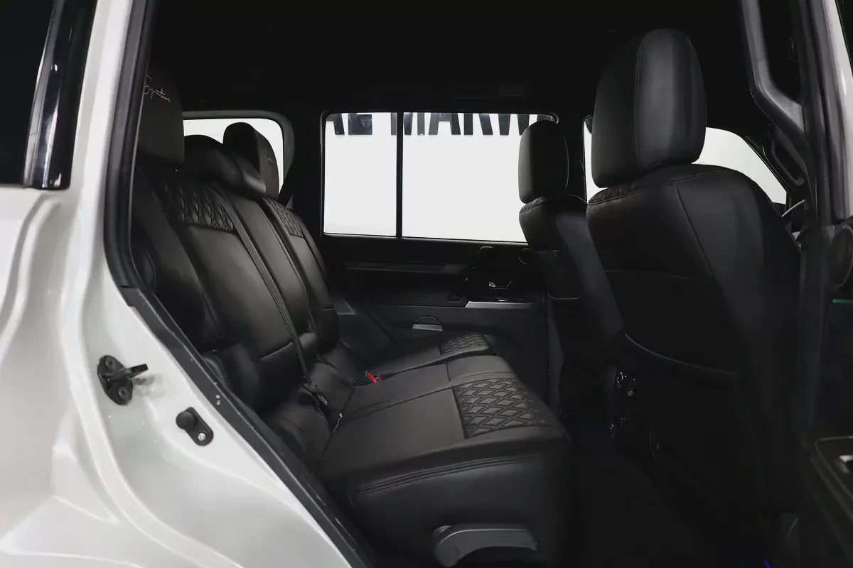Mitsubishi Pajero Signature Edition 3.8 GLS 2020 | GCC Specs | Pristine Condition-16-16