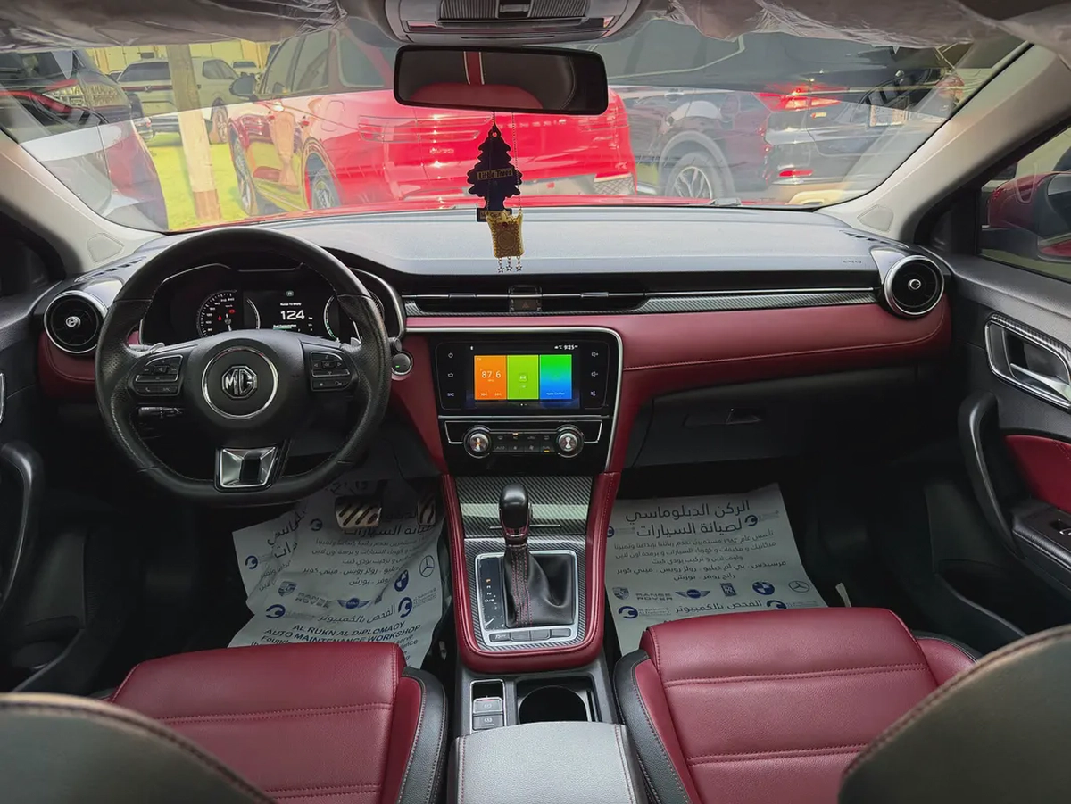 MG6–2023–GCC—FREE ACCIDENT—ORIGINAL PAINT—SERVICE AGENCY—UNDER WARRANTY—EXCELLENT CONDITION
