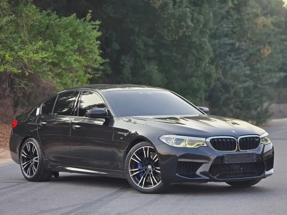 BMW M5 Competition 2019 Korean Specs - Perfect condition - Low mileage - Twin turbo
