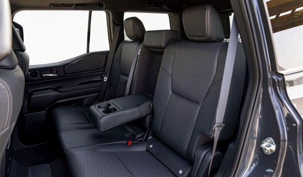 Toyota Prado TOYOTA PRADO 250 WX+ LUXURY 2.8D AT MY2025 – GREY