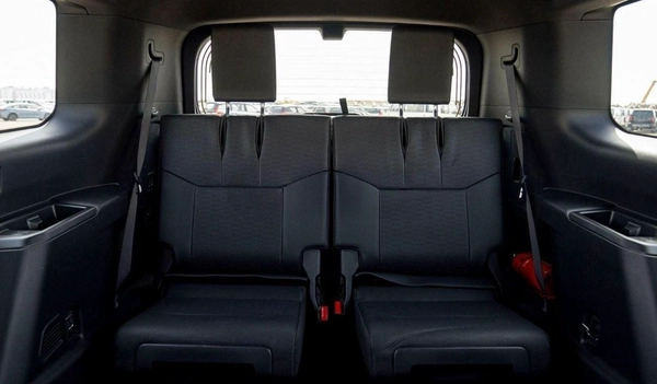 Toyota Prado TOYOTA PRADO 250 WX+ LUXURY 2.8D AT MY2025 – GREY