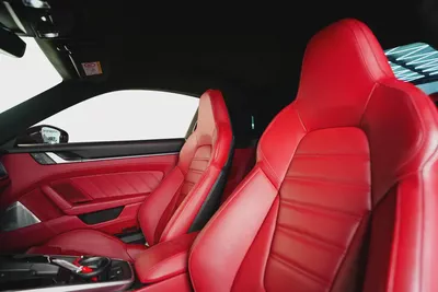 Porsche 992 Turbo-GCC-Bespoke Order-Carbon Fiber Light Weight Package-Porsche warranty-17