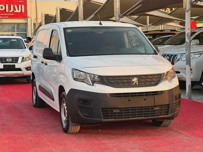 Peugeot Partner Origin Van 2022 - GCC Specs - Business Ref#810-0