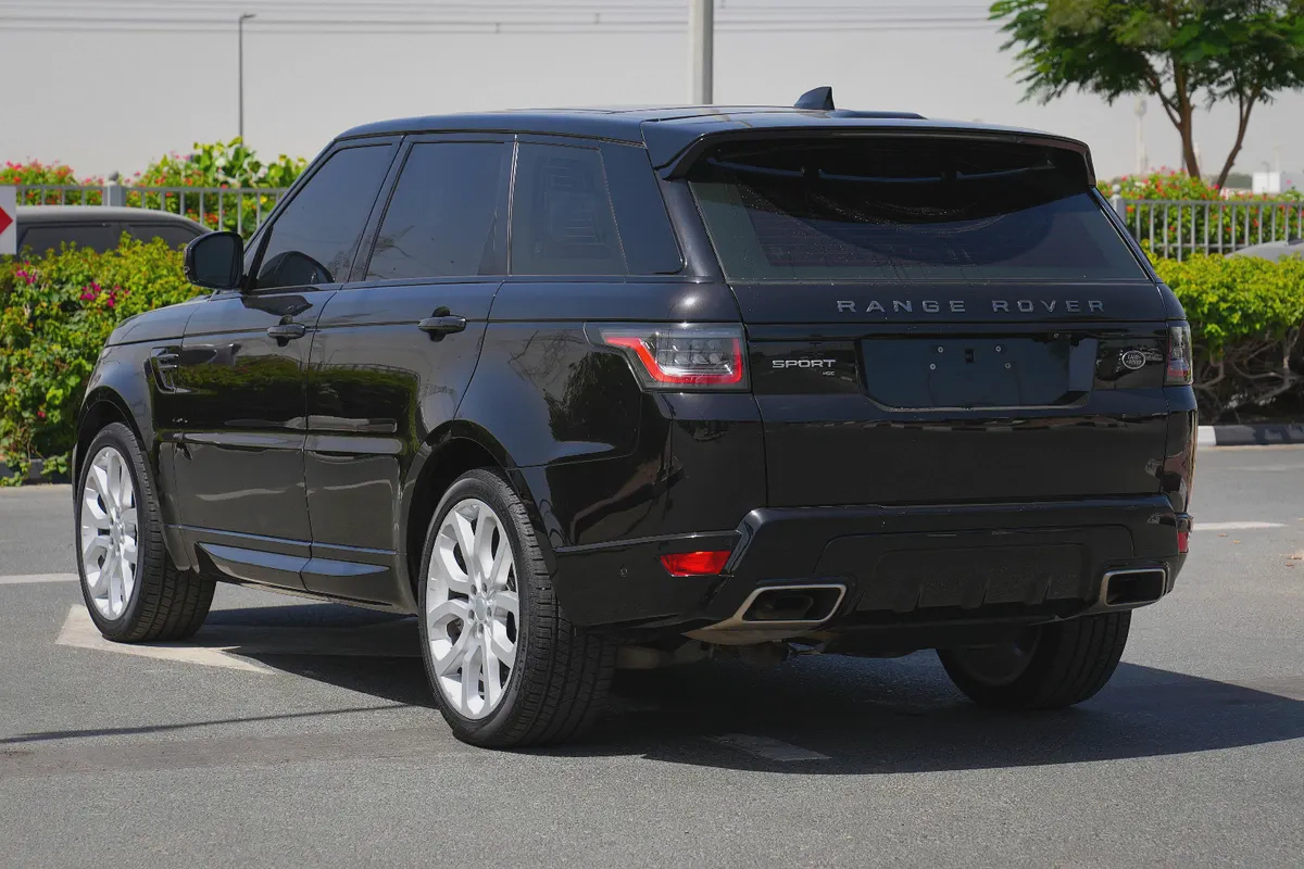 RANGE ROVER SPORT HSE DYNAMIC P360 2021!! GCC SPECS!! WELL MAINTAINED-15-15