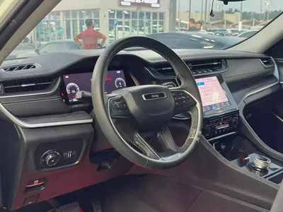 Stunning Jeep Cherokee Limited 2022 | American Specs | Low Mileage-7