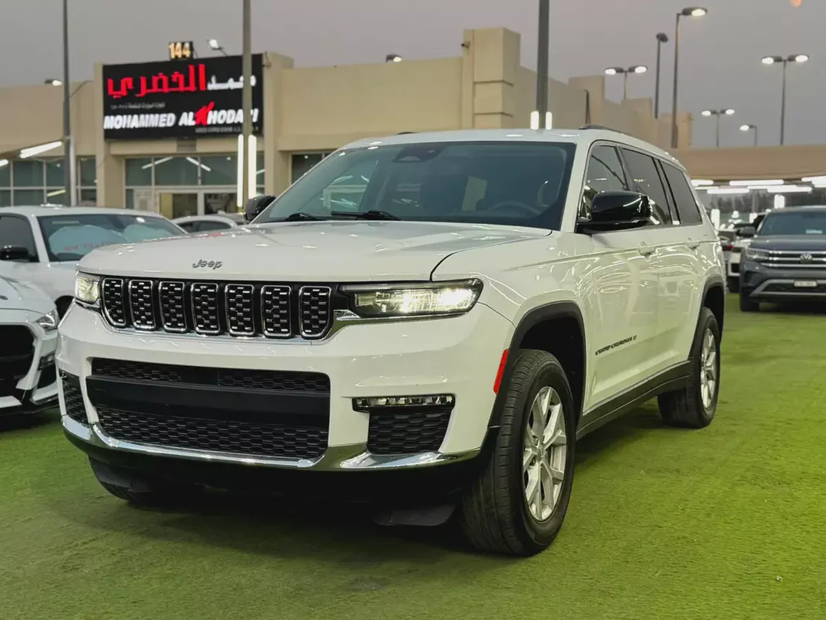 Stunning Jeep Cherokee Limited 2022 | American Specs | Low Mileage-4-4