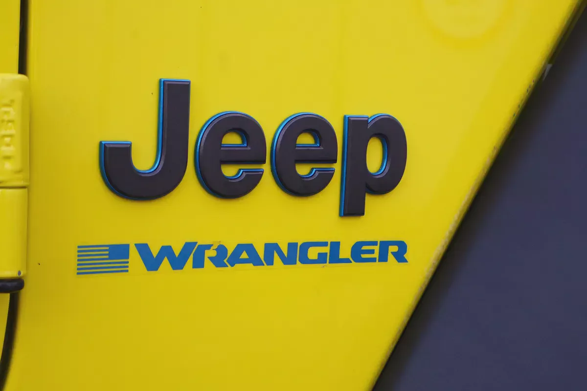 Jeep Wrangler Rubicon 4XE Hybrid 2023 - European Specs - Mint Condition-14-14
