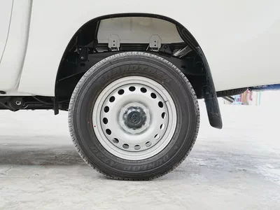 2026 HILUX DC PUP 4X2 2.7L PETROL AUTO BASIC PWR WIN GCC BRAND NEW 0KM-19