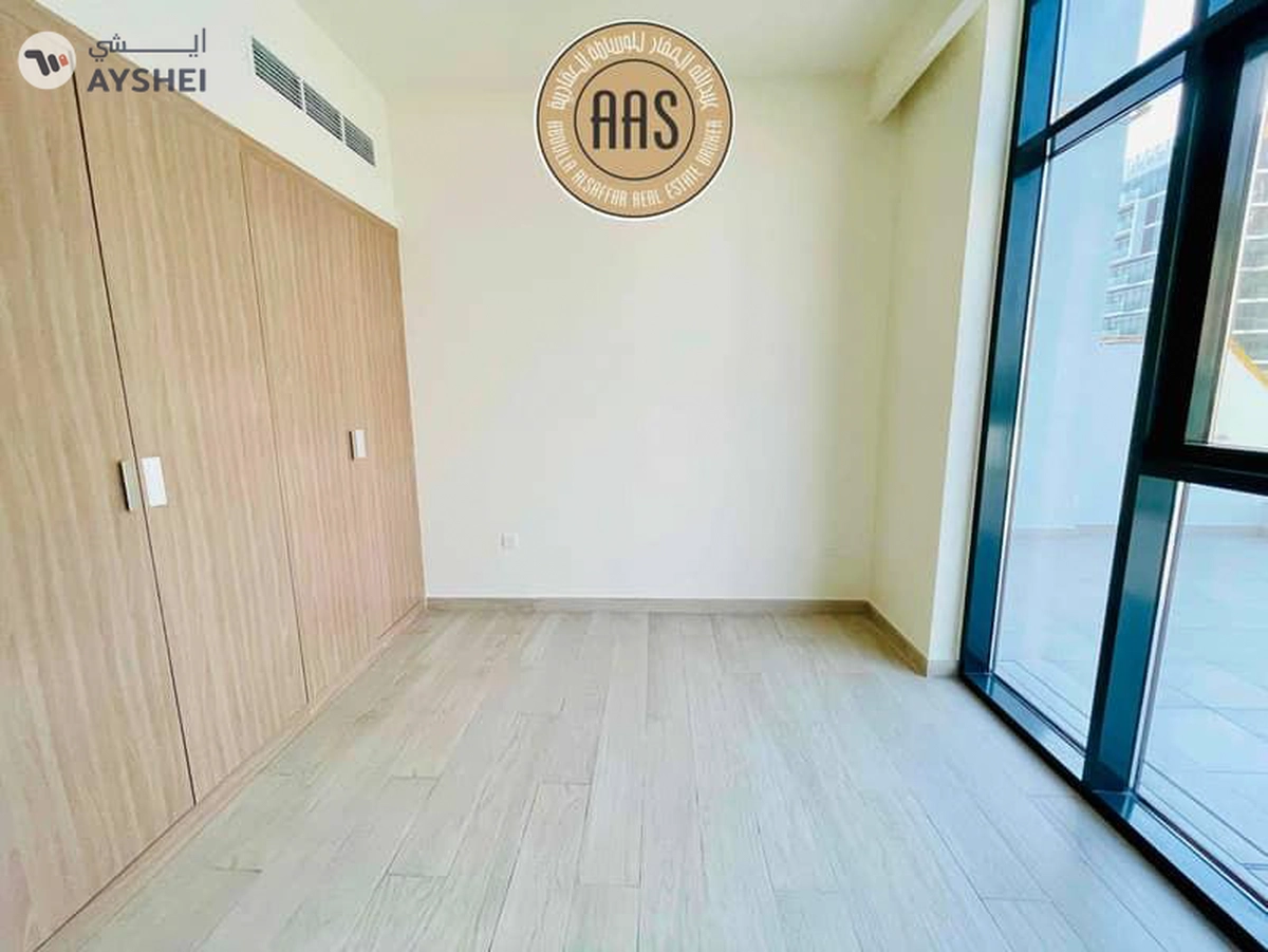 Huge Terrace | Corner Unit | High ROI | Chiller Free |