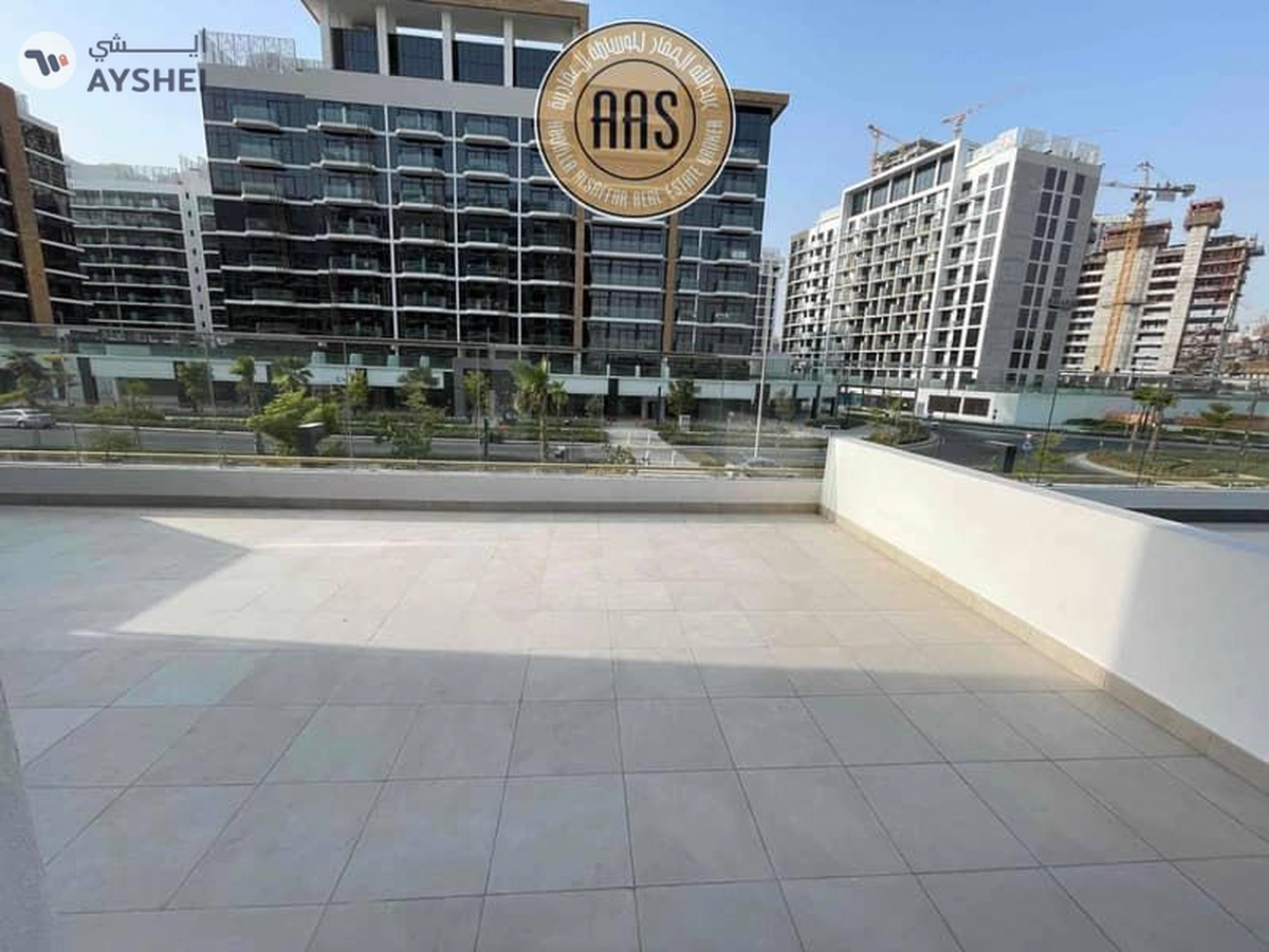 Huge Terrace | Corner Unit | High ROI | Chiller Free |