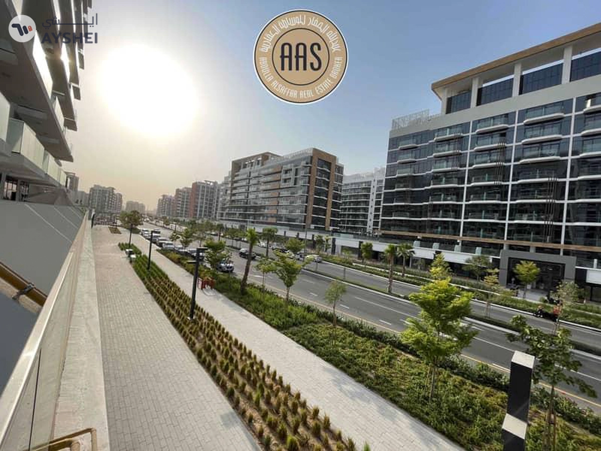 Huge Terrace | Corner Unit | High ROI | Chiller Free |