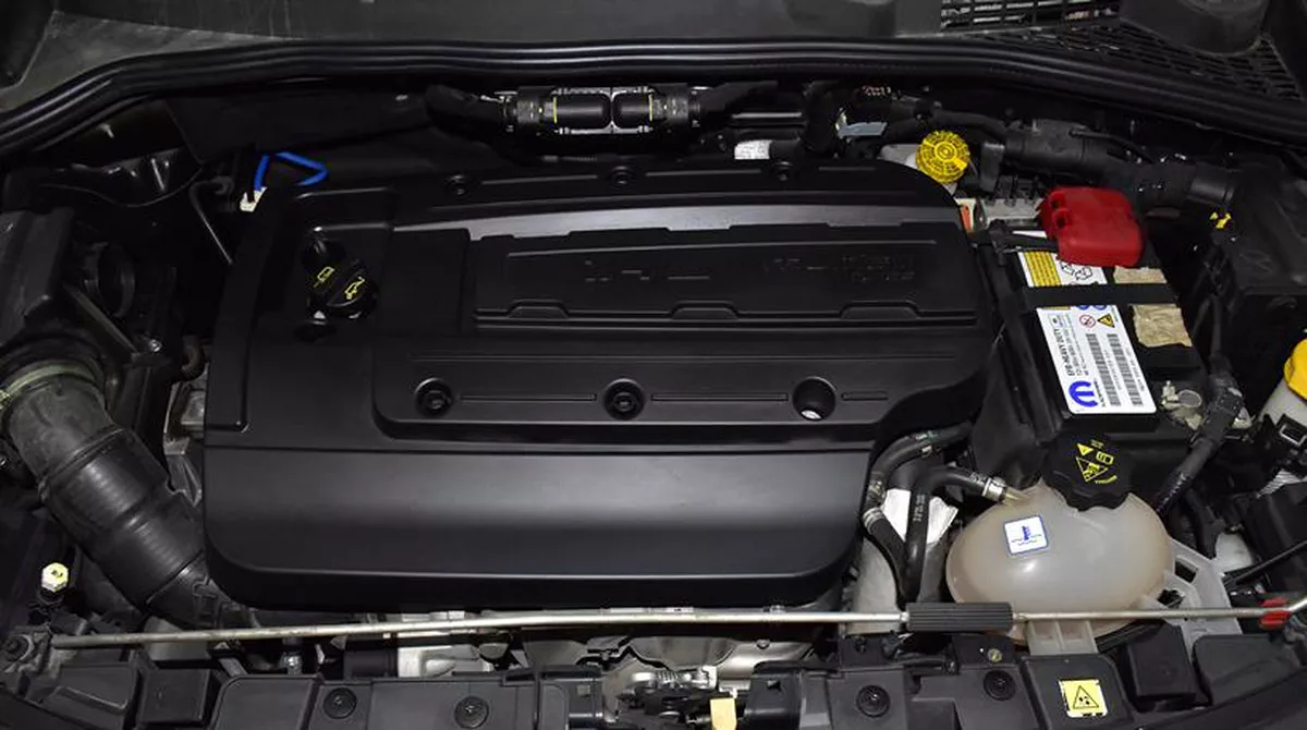 Fiat 500x ( 2023 Model ) in Black Color GCC Specs-3-3