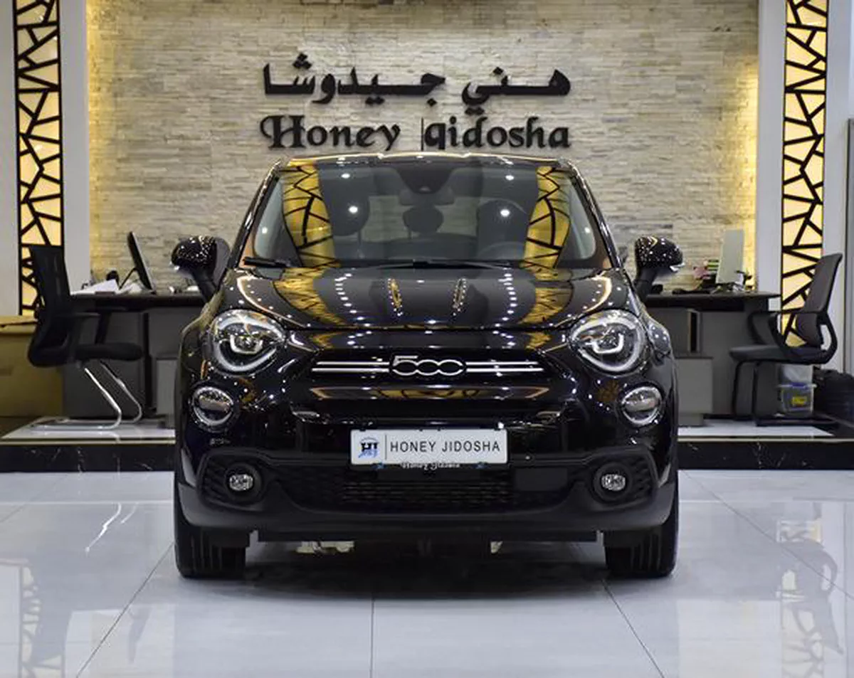 Fiat 500x ( 2023 Model ) in Black Color GCC Specs