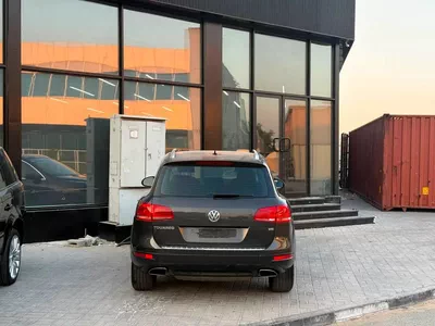 Volkswagen Touareg P1 Pristine Highline | GCC Specs | Low Mileage-4