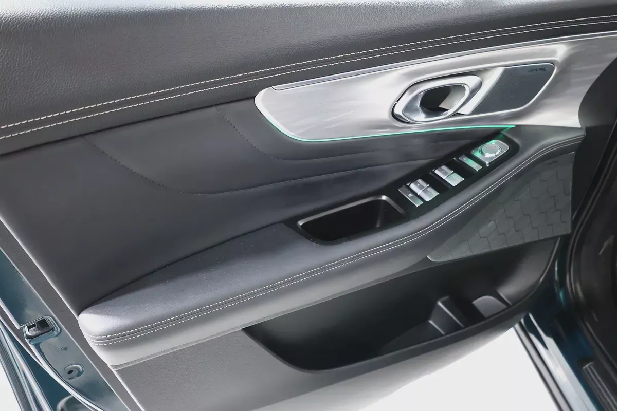 GAC GS8 2023 GX GCC Specs-9-9