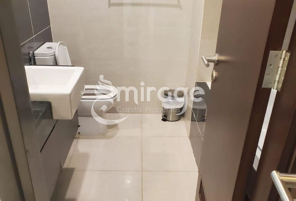 Modern 1BR Unit | Vacant | Premium Location