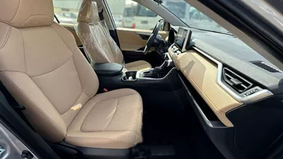 Toyota RAV4 LE RAV4 2.0L 2WD AT LE-10