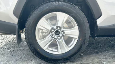 Toyota RAV4 LE RAV4 2.0L 2WD AT LE-14