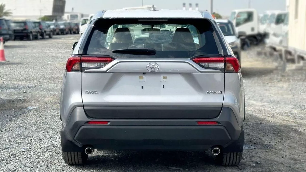 Toyota RAV4 LE RAV4 2.0L 2WD AT LE-4-0