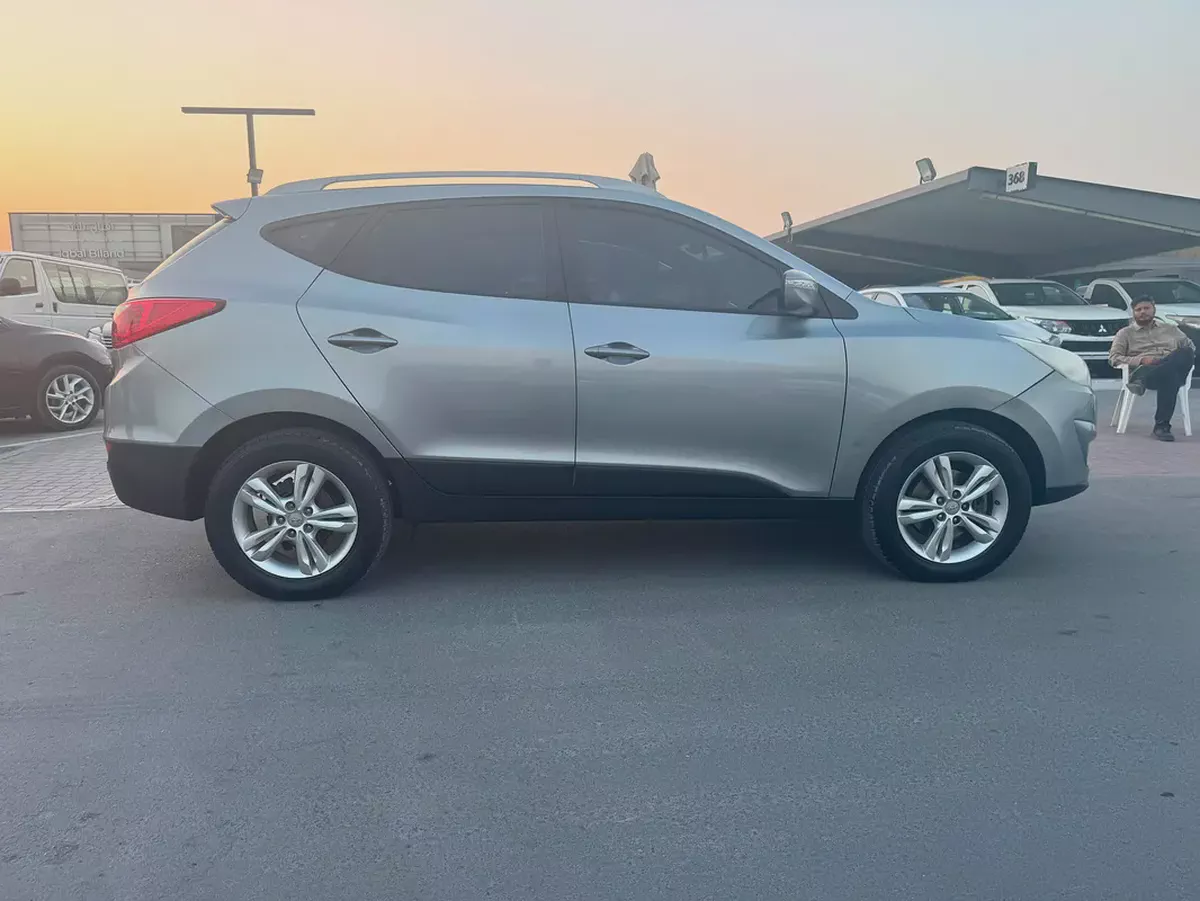 2014 Hyundai Tucson Limited GCC Specs | Full Service History | Well Maintained-6-6