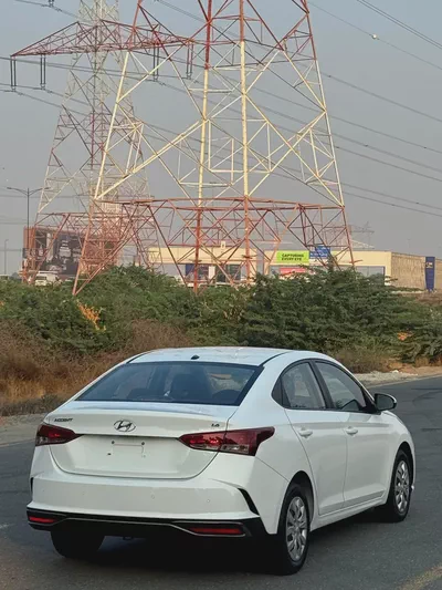 Hyundai Accent 2021 GL GCC Specs-13