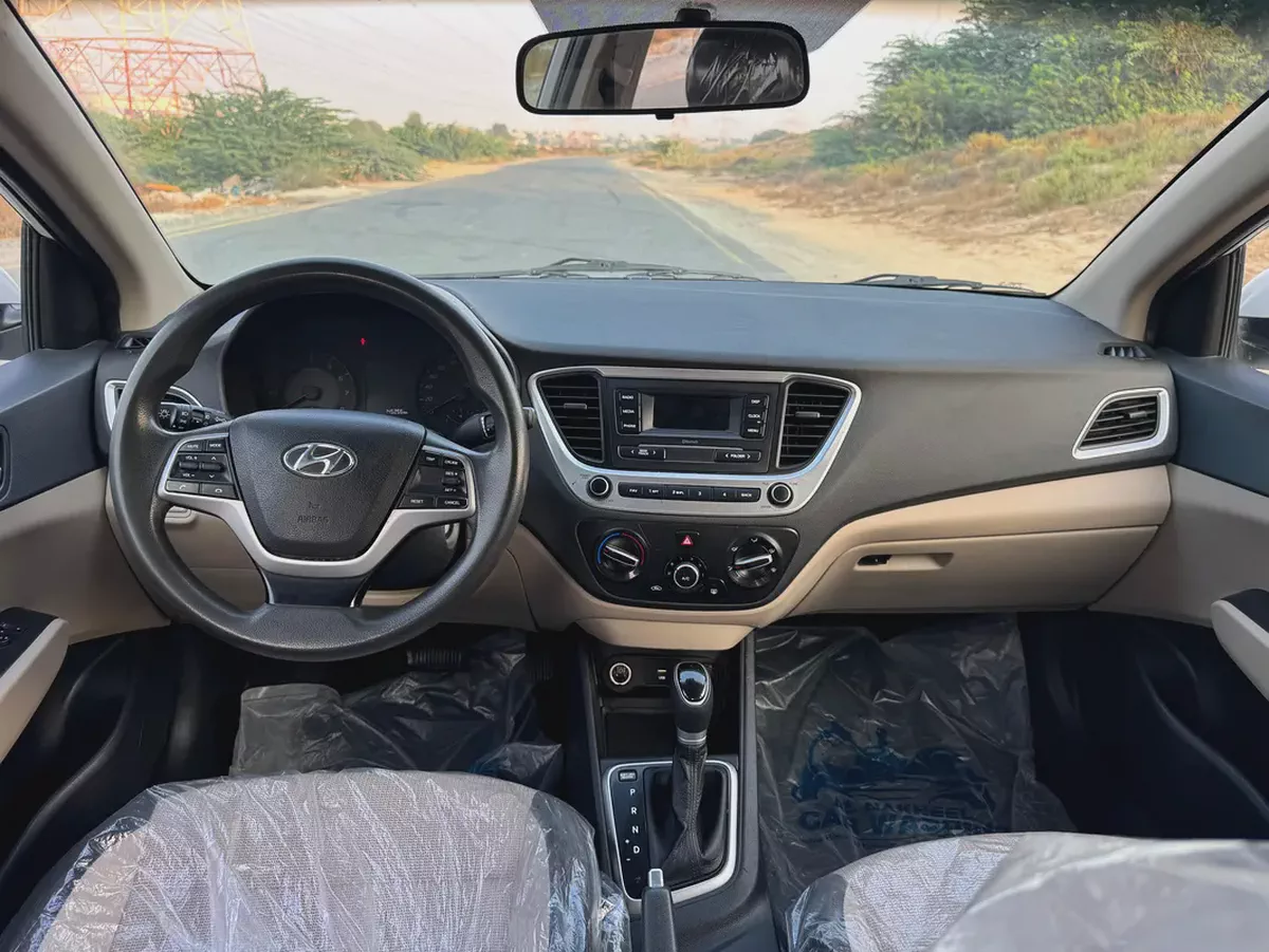 Hyundai Accent 2021 GL GCC Specs-11-11