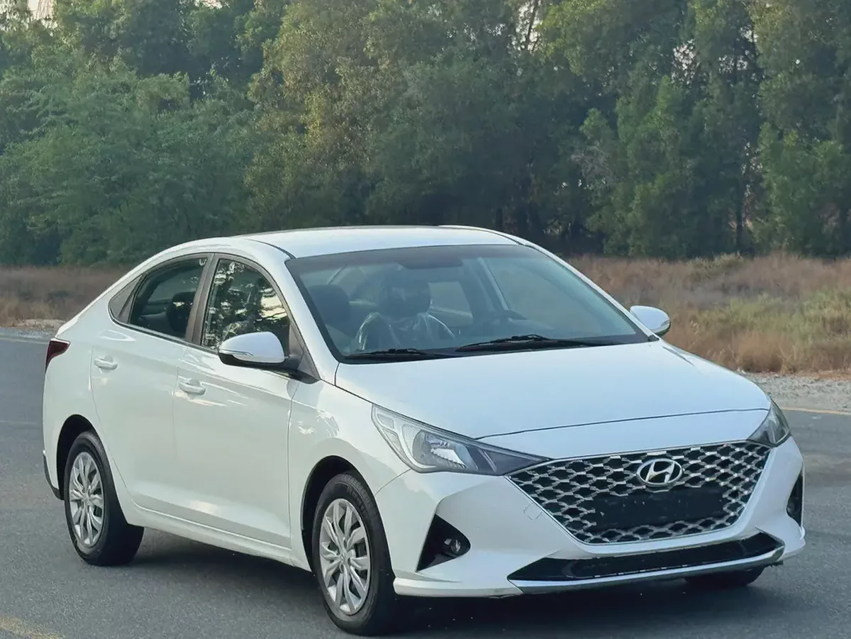 Hyundai Accent 2021 GL GCC Specs-1-1