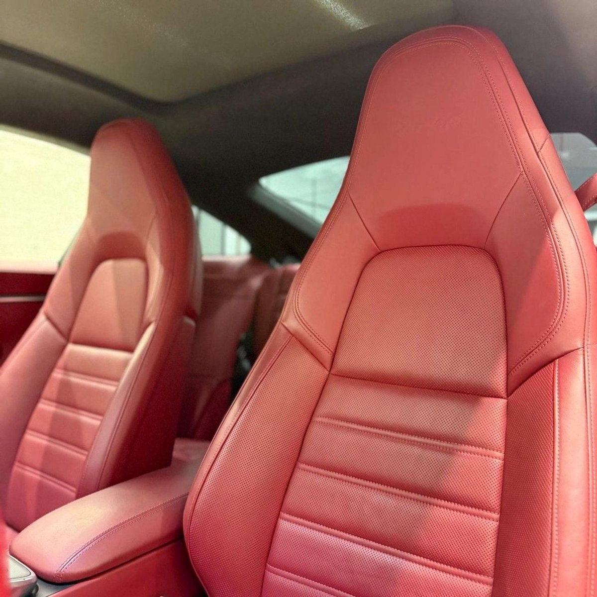 Porsche 911 Porsche 911 Turbo 2023 GCC specs-9-0