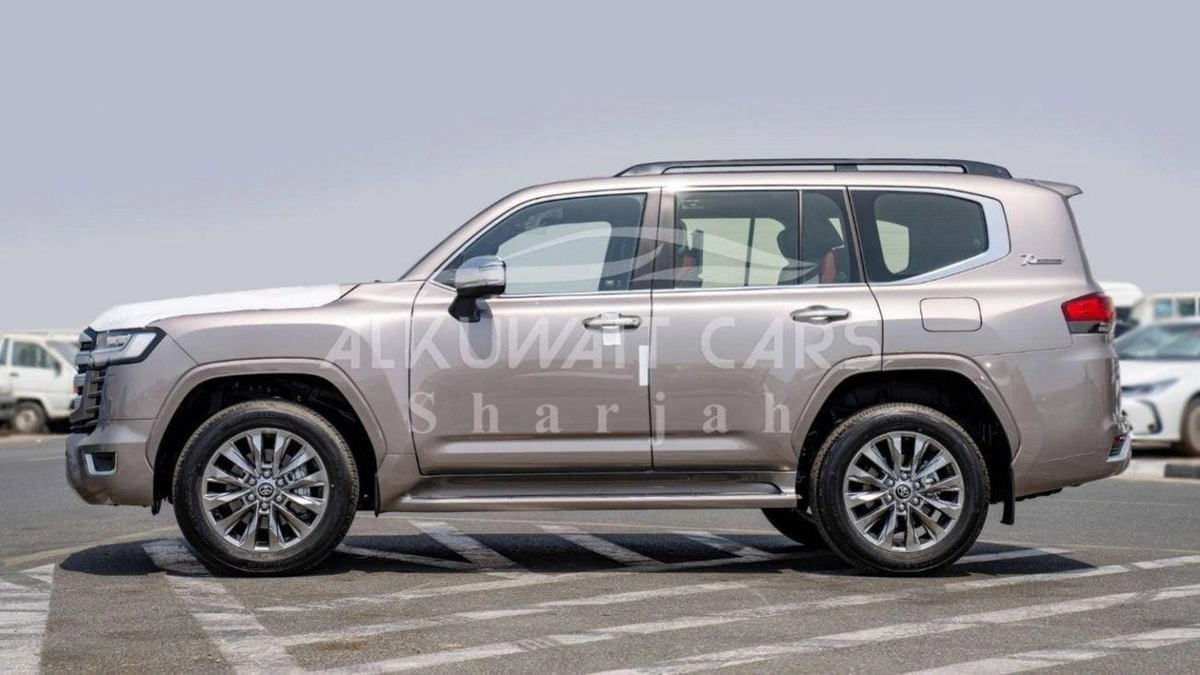 Toyota Land Cruiser VXR TOYOTA LAND CRUISER LC300 VXR 3.3D AT MY2025-5-0