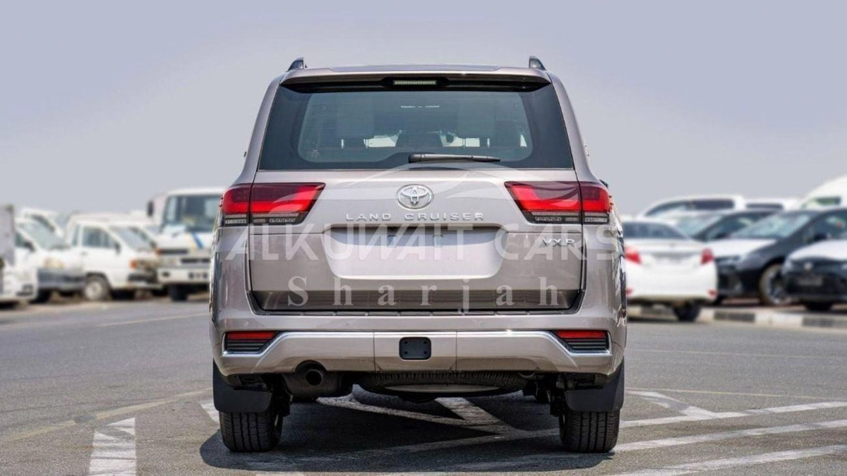 Toyota Land Cruiser VXR TOYOTA LAND CRUISER LC300 VXR 3.3D AT MY2025-7-0