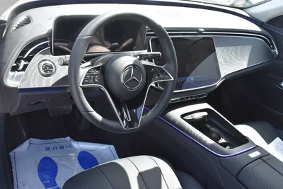 MERCEDES BENZ E200 2025 | WHITE-6