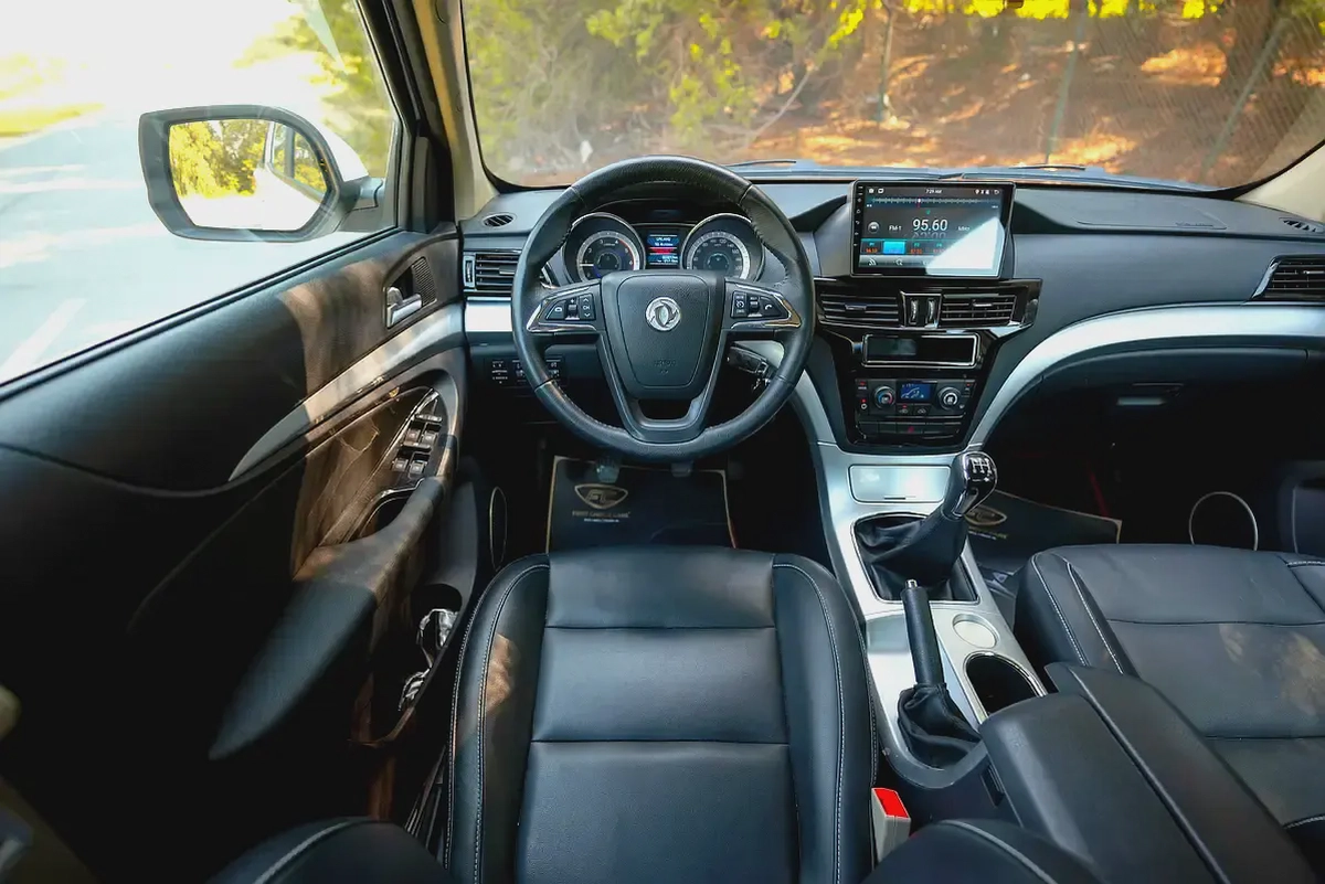 Dongfeng Rich 6 | Double Cabin 4X2 | Manual Diesel | GCC Specs | Ref#D01790-8-8