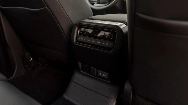 Toyota Prado Toyota Prado Premium 2.4L petrol MY 2025
