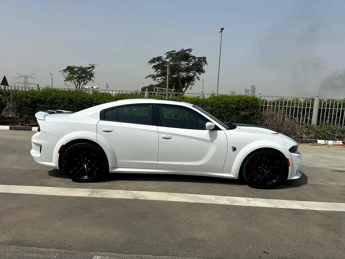 Dodge Charger SRT 2020-2-2