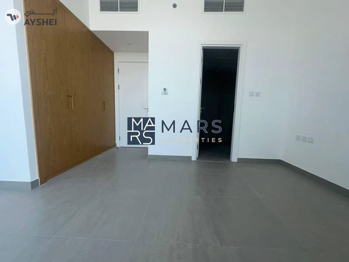 🏡 Modern 1-Bedroom Apartment for Sale in Al Mamsha, Sharjah – AED 640,000 🌟