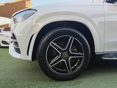 Mercedes GLE 450 AMG Full Option Gcc Free paint-19