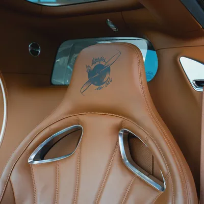 2021  BUGATTI CHRION LES LEGANDS DU CIEL ( 1 OF 20 ) DONE 6000KM ( 4 YEARS WARRANTY+ SERVICE )-17