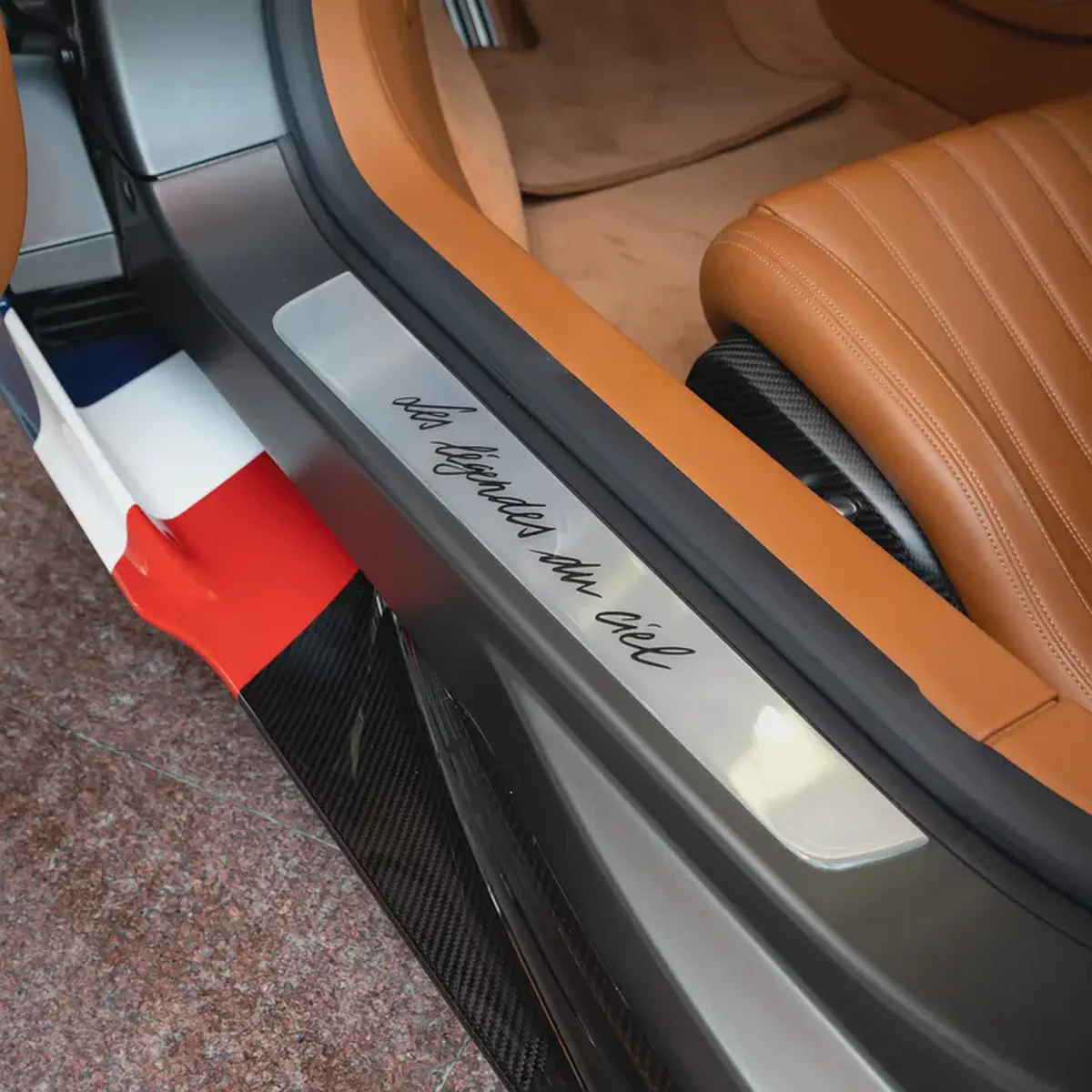 2021  BUGATTI CHRION LES LEGANDS DU CIEL ( 1 OF 20 ) DONE 6000KM ( 4 YEARS WARRANTY+ SERVICE )-15-15