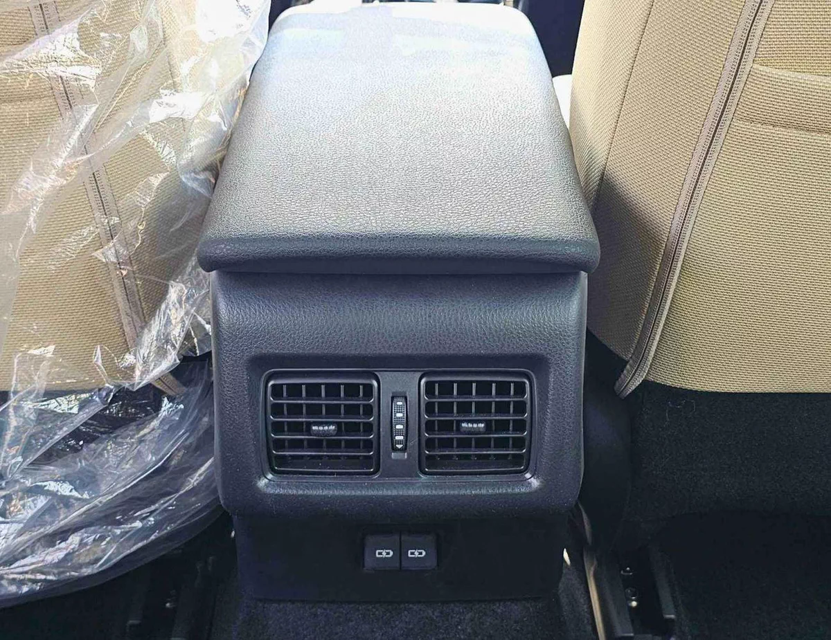 Toyota Camry E PLUS HEV E-PLUS HYBRID / 2.5L V4 PETROL / PUSH START / DVD+CAMERA / SUNROOF / (CODE # CPEA)-15-0
