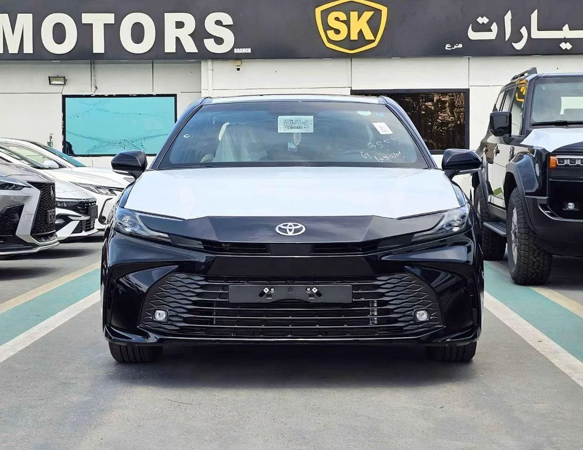 Toyota Camry E PLUS HEV E-PLUS HYBRID / 2.5L V4 PETROL / PUSH START / DVD+CAMERA / SUNROOF / (CODE # CPEA)-1-0