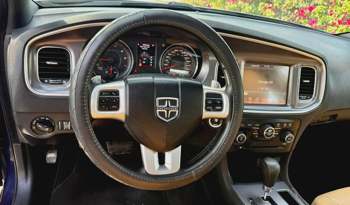 2014 Dodge Charger R/T | G.C.C-11-11
