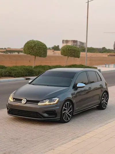 Volkswagen Golf R Special Edition 2019 | GCC Specs | Low Mileage-0
