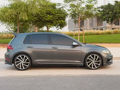 Volkswagen Golf R Special Edition 2019 | GCC Specs | Low Mileage-8