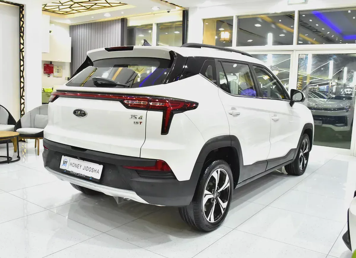 AED 523 EMi for 5Yrs | JAC JS4 1.5T ( 2023 Model ) in White Color GCC Specs-5-5
